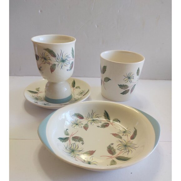 Vintage Wedgwood Bone China Dinner and Tea Items Lot 4 pieces- Penshurst - Picture 1 of 16